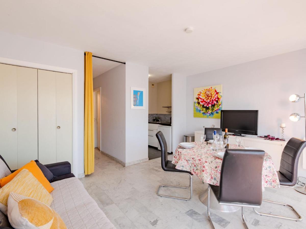 Studio Residence Azur By Interhome Sainte-Maxime Bagian luar foto